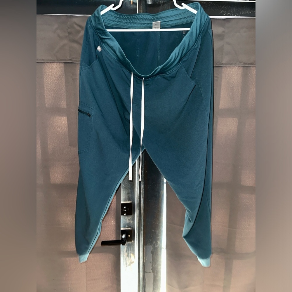 Xl Caribbean Blue Figs Joggers